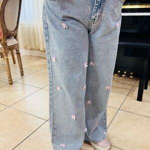 Pink Embroidered Women's Jeans
